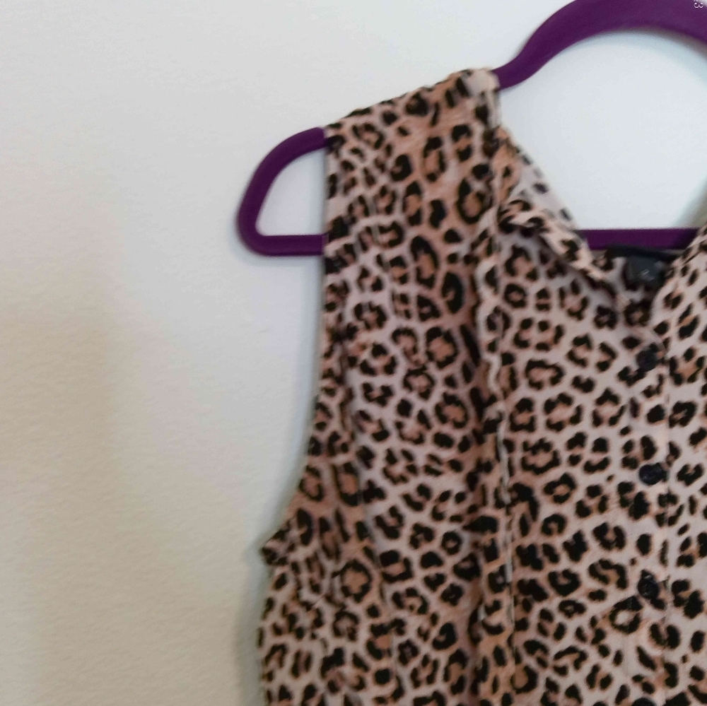 TORRID TANK TOP - Picture 3 of 7